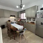 Garlichome شقة