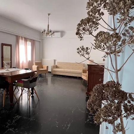 Lägenhet Garlichome