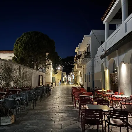 Garlichome Ormos (Andros)