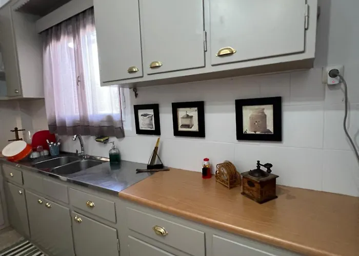 Apartment Garlichome Ormos (Andros)